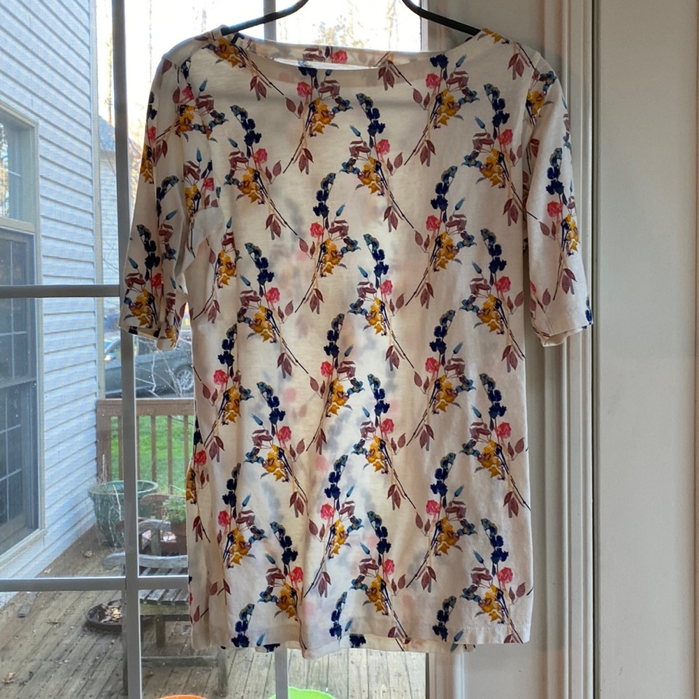 Uniqlo floral top beige background $12